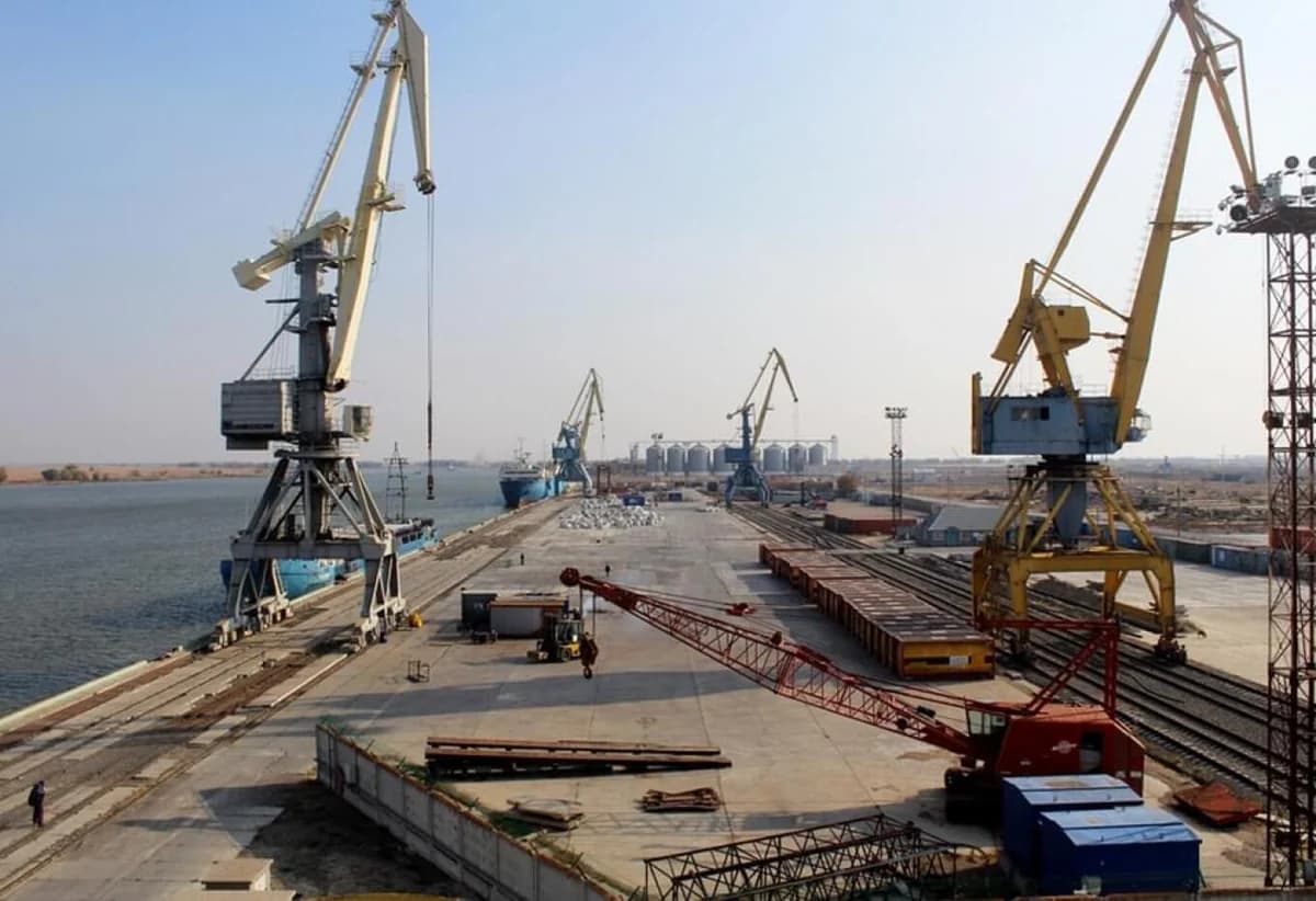 Ukraine meldet Angriff auf russischen Hafen in Region Astrachan