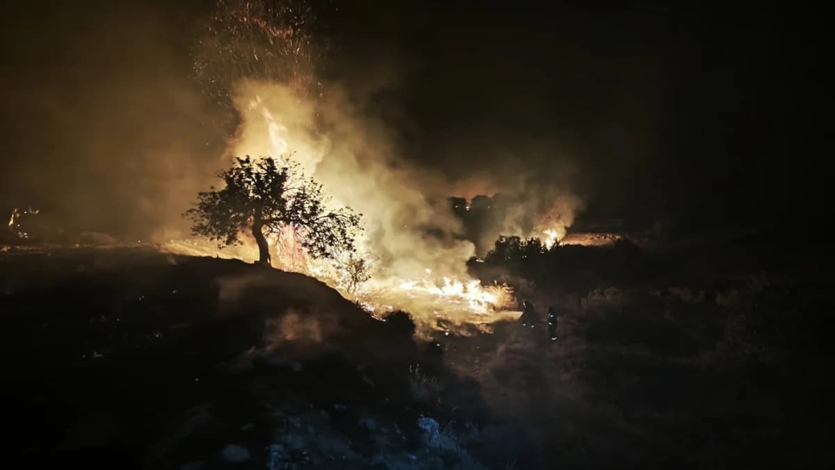 נפתחה חקירה נגד קצין בעקבות תלונה של קיטאס בנוגע לשריפה בלימסול
