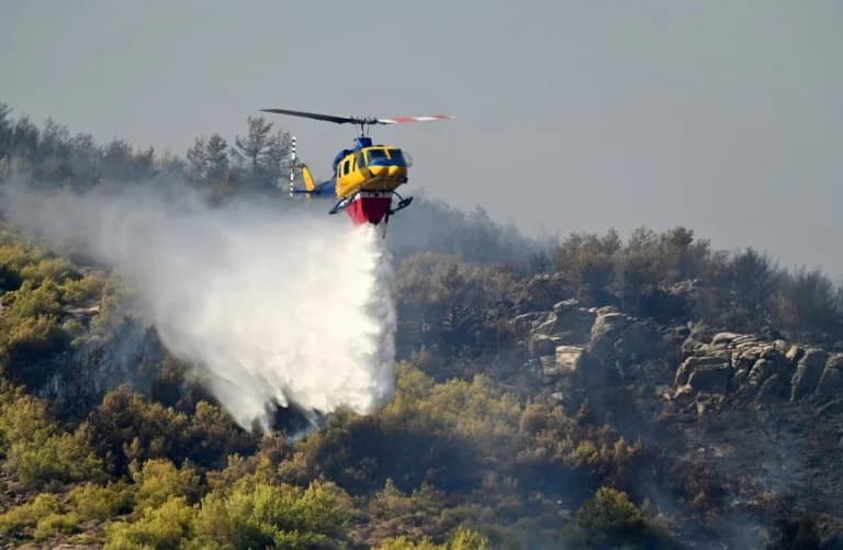 Sehr hohes Brandrisiko am Samstag in Attika und 9 weiteren Regionen