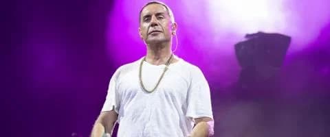 תמיכה בג'ורג'וס מזונאקיס לאחר אשפוז במוסד פסיכיאטרי