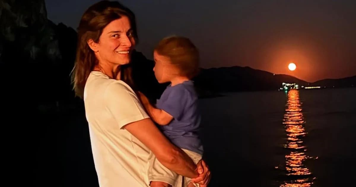 Αντιγόνη Κουλουκάκου: Τρυφερή ανάρτηση με τον γιο της για τον Δεκαπενταύγουστο