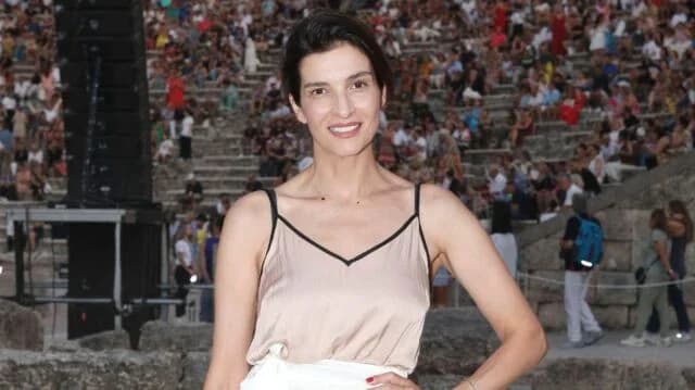 Antígona Kouloukakou: "Mi hijo me ha enseñado todo lo que no aprendí en una vida"