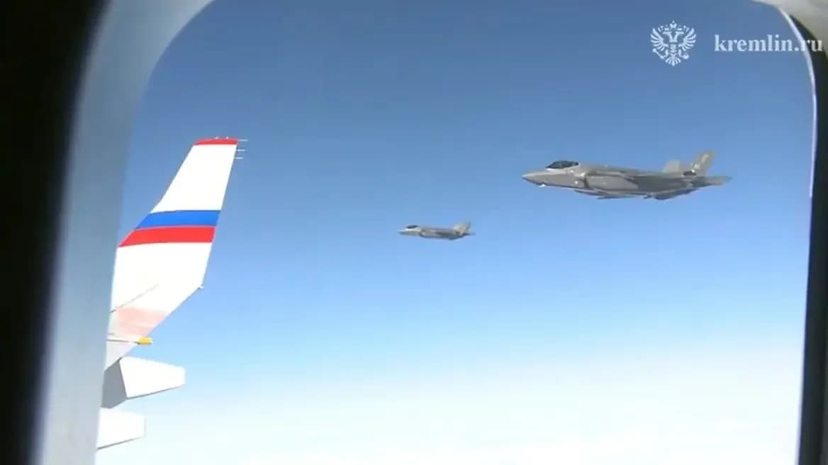 מטוסי F-35 אמריקאים ליוו את מטוסו של פוטין בחזרה לרוסיה