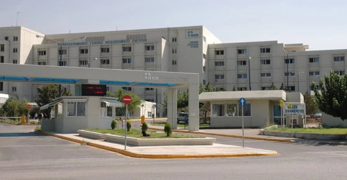 Patras: Emotiva Historia de una Joven de 14 Años que Abrazó a los Médicos