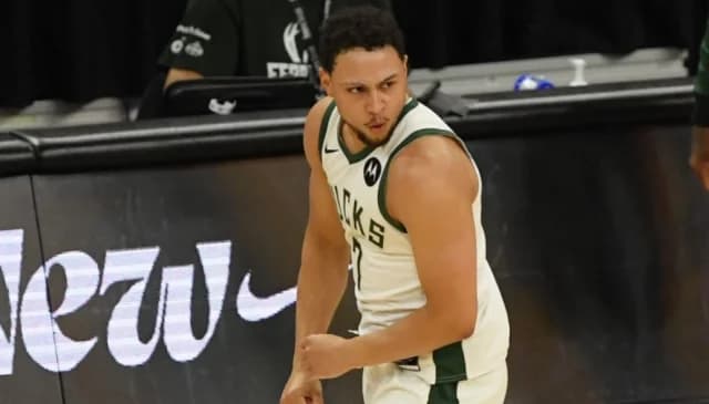 阿里斯宣布签下NBA冠军布林·福布斯