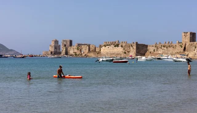 Alarm in Methoni after Sea Mine Spotted near Kritika Beach