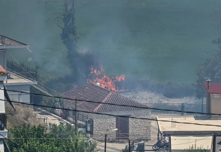 Préveza: Evaluación de daños por incendio en curso digitalmente – 12 casas inhabitables