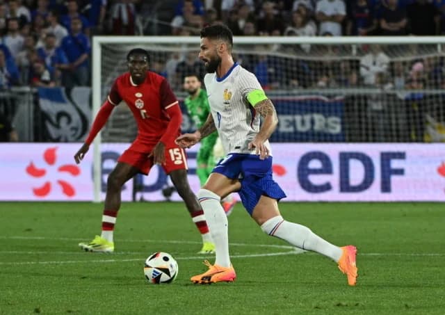 Olivier Giroud wird ältester Torschütze von Lille