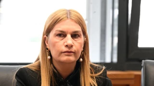 וולודאקי: אפס סובלנות לחילול סמלים לאומיים על ידי מהגר