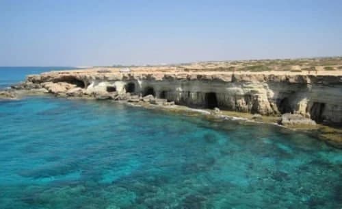 Мыс Греко: Четверо пострадали в результате падения в морские пещеры