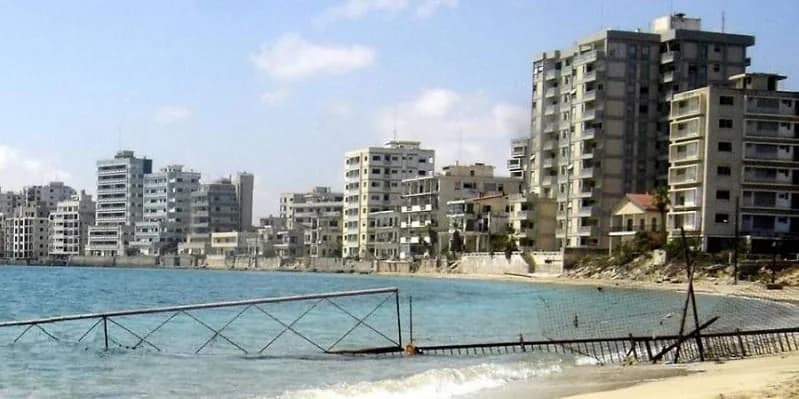 Türkisch-zyprischer Geschäftsmann fordert Öffnung des umzäunten Gebiets von Varosha