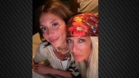 Η Άννα Βίσση διακοπάρει στη Λέρο με την κόρη της