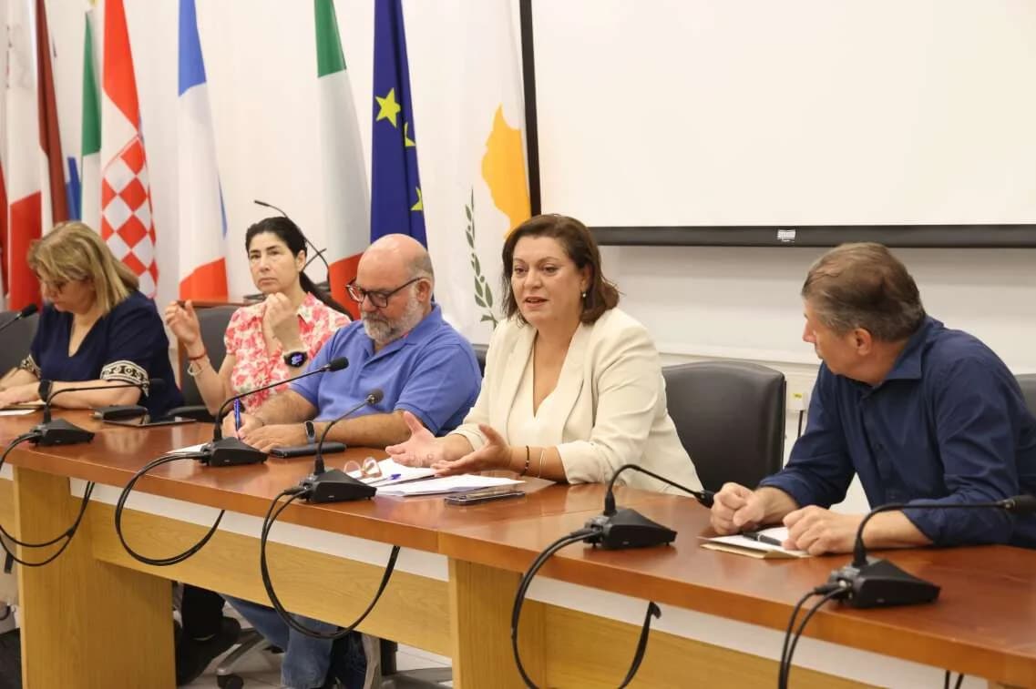 Σεμινάρια για την Πρόληψη Πυρκαγιών στα Σχολεία της Κύπρου