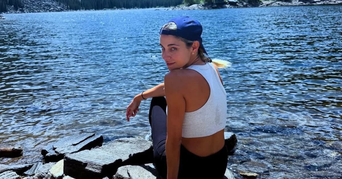 Doukissa Nomikou: Senderismo en Montana e imágenes encantadoras