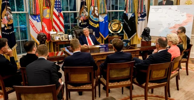 Белый дом: Реакция на фотографии Трампа с европейскими лидерами