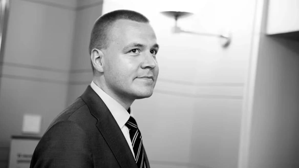 Conmoción en Finlandia: Encuentran al diputado Emeli Peltonen muerto en el Parlamento