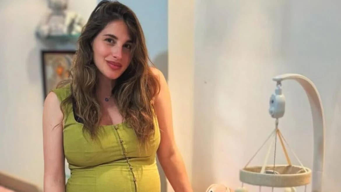 Pavlina Voulgaraki: Tender video with her 2.5-month-old daughter