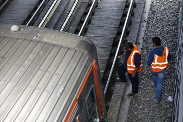 גבר נפל על פסי הרכבת בניאו אירקליו, מצב קריטי