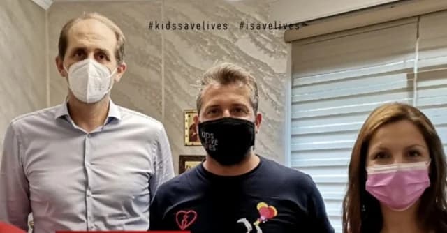 Апостолос Весиропулос: трогательный пост о его смерти