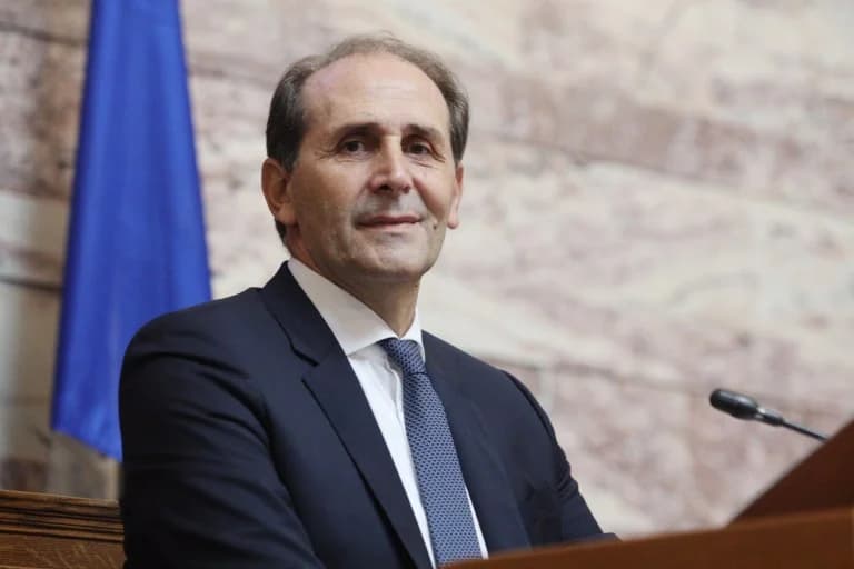 Apostolos Vesyropoulos：葬礼将于周六在伊马夏州亚历山大里亚举行