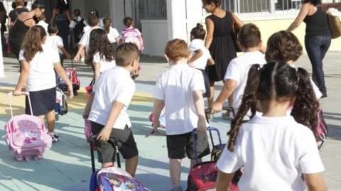 Über 700 Schulen in Zypern bereit für das neue Schuljahr