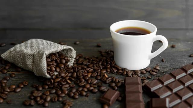Dänemark schafft Steuer auf Kaffee und Schokolade ab, um Haushalte zu entlasten