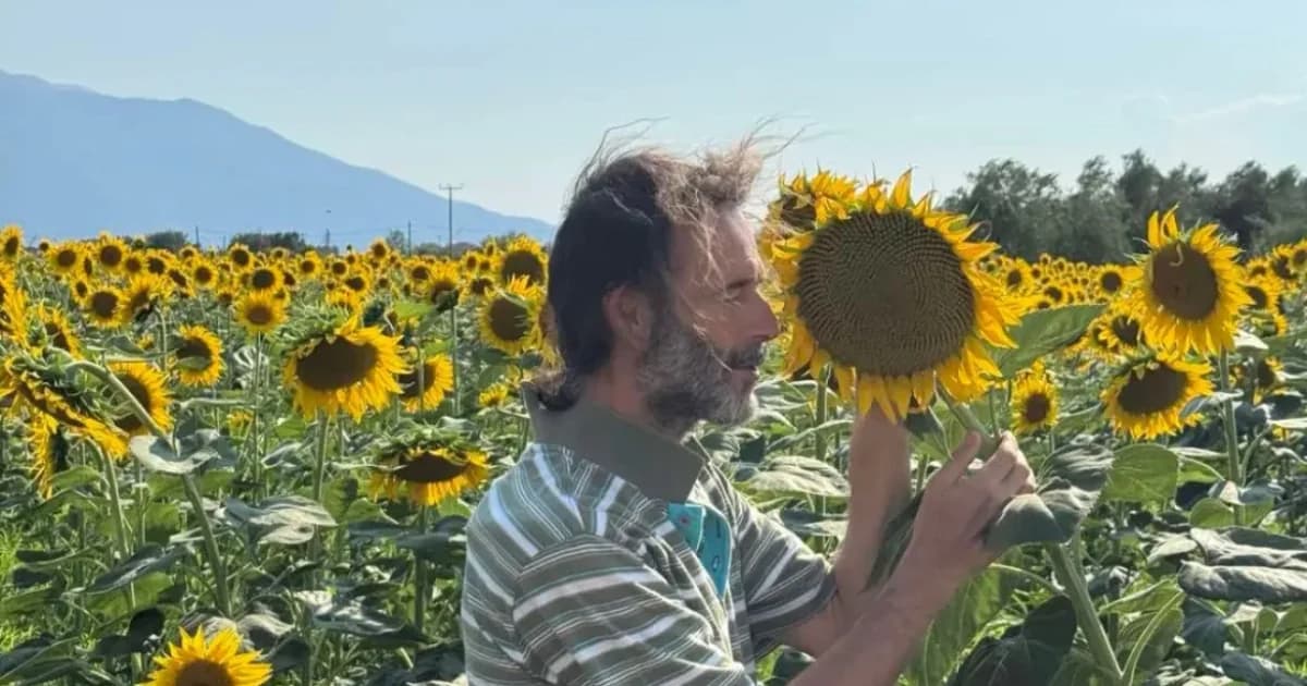 Thanasis Efthymiadis: Sentido mensaje y regreso al teatro