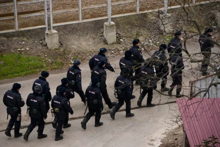 Один человек погиб при взрыве газового баллона в магазине игрушек в Москве