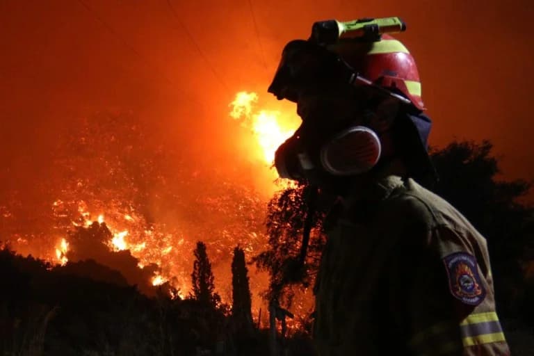 Lagouvardos: "La temporada de incendios se alarga" – Amenazas a los bosques
