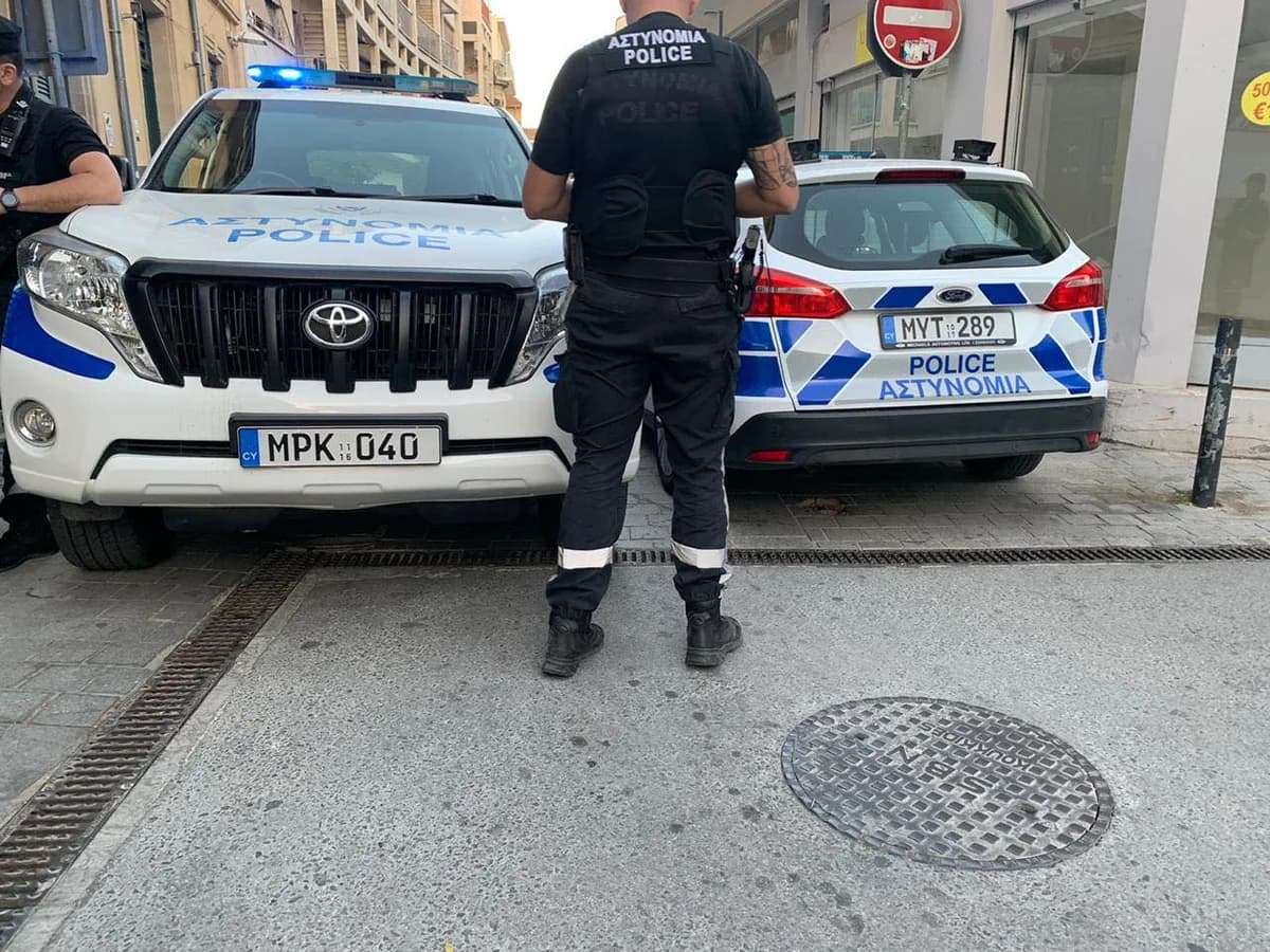 Protaras: Agresión con un puño americano a un compañero – Dos detenidos