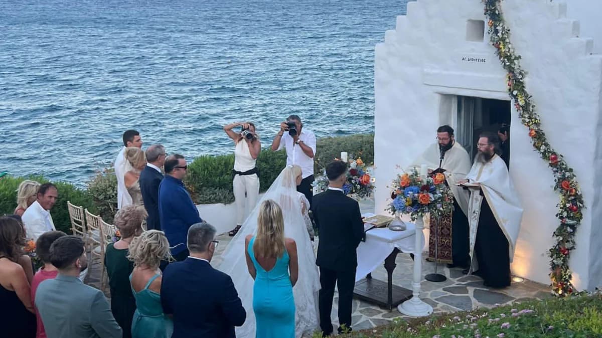 Ο τράπερ FY και η Αλεξία Κεφαλά παντρεύτηκαν