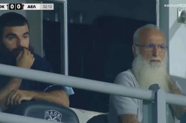 PAOK: Ivan Savvidis im Toumba-Stadion beim Spiel gegen AEL