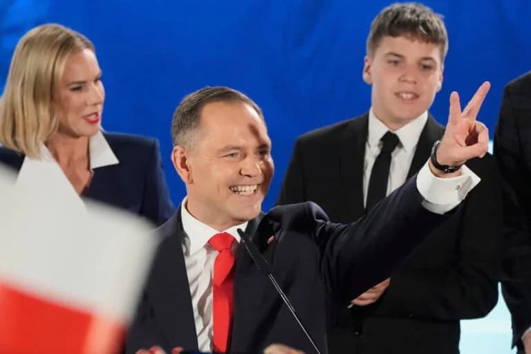 Πολωνός πρόεδρος: Περικοπή επιδομάτων για Ουκρανούς