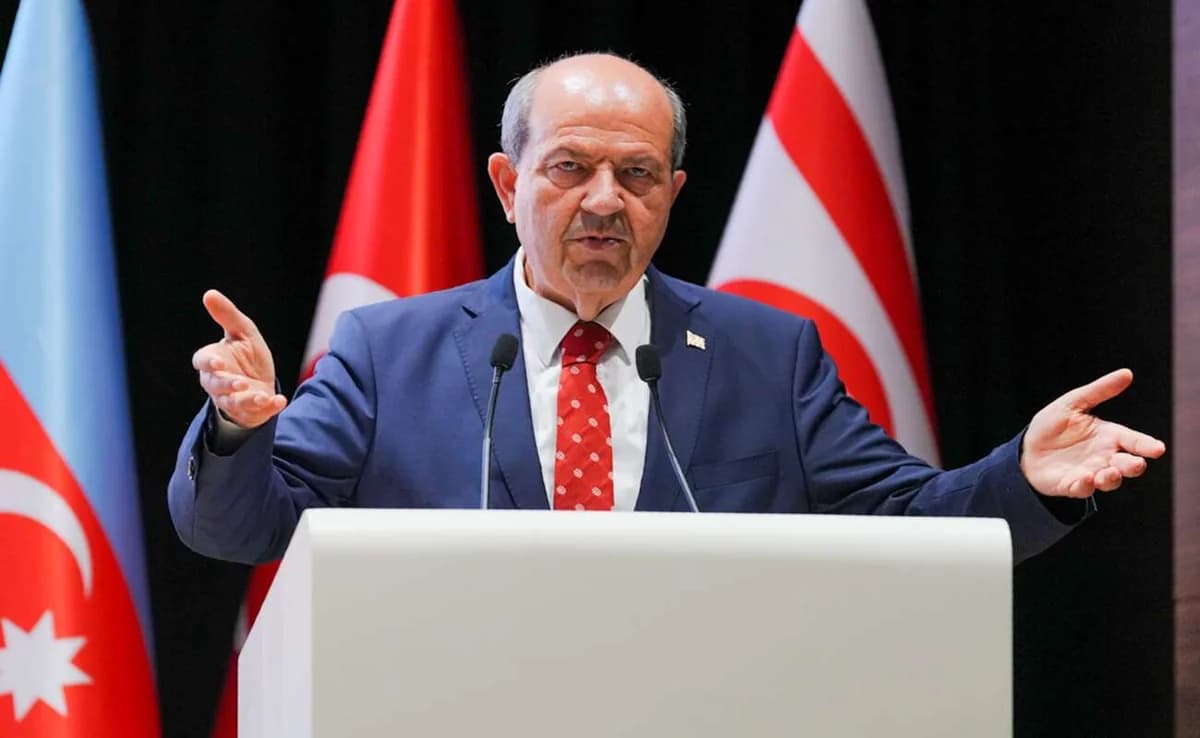 Tatar se queja de menos aplausos que Erhürman