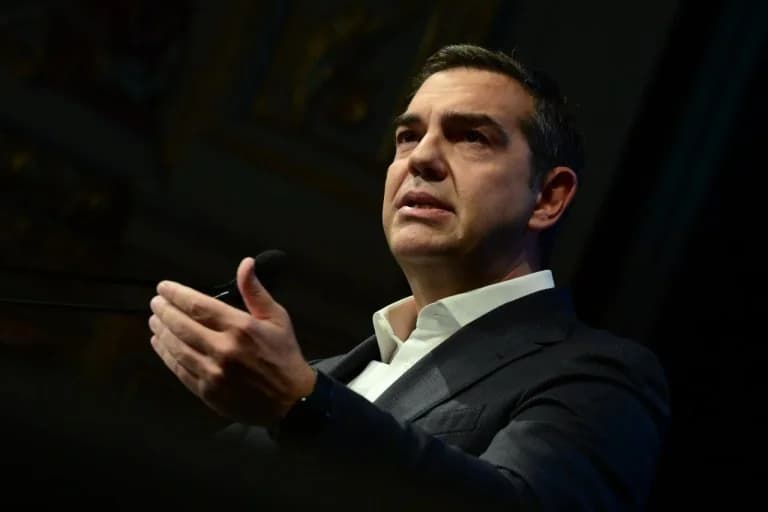 Ципрас отвечает на критику правительства по поводу неравенства