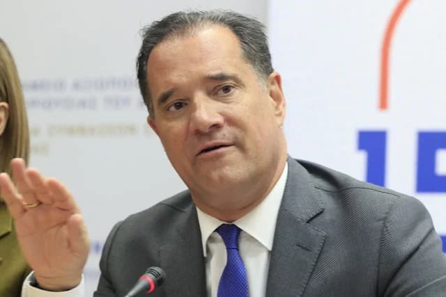 גאורגיאדיס: מערכת הבריאות הלאומית במצב הטוב ביותר, מגיב לאיגוד הרופאים