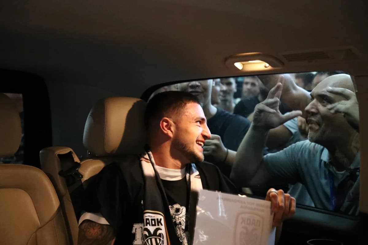 Zafeiris llega a Tesalónica: Entre bastidores y entusiasmo de los fans