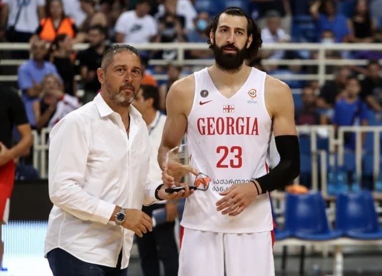 Αγωνία και ελπίδα για τον Τόρνικε Σενγκέλια