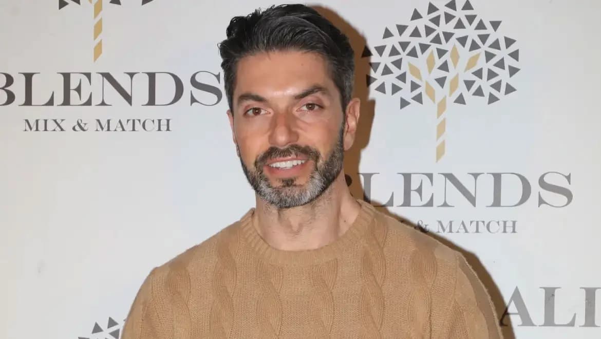 Spyros Martikas mit blonder Begleitung in Paros gesichtet