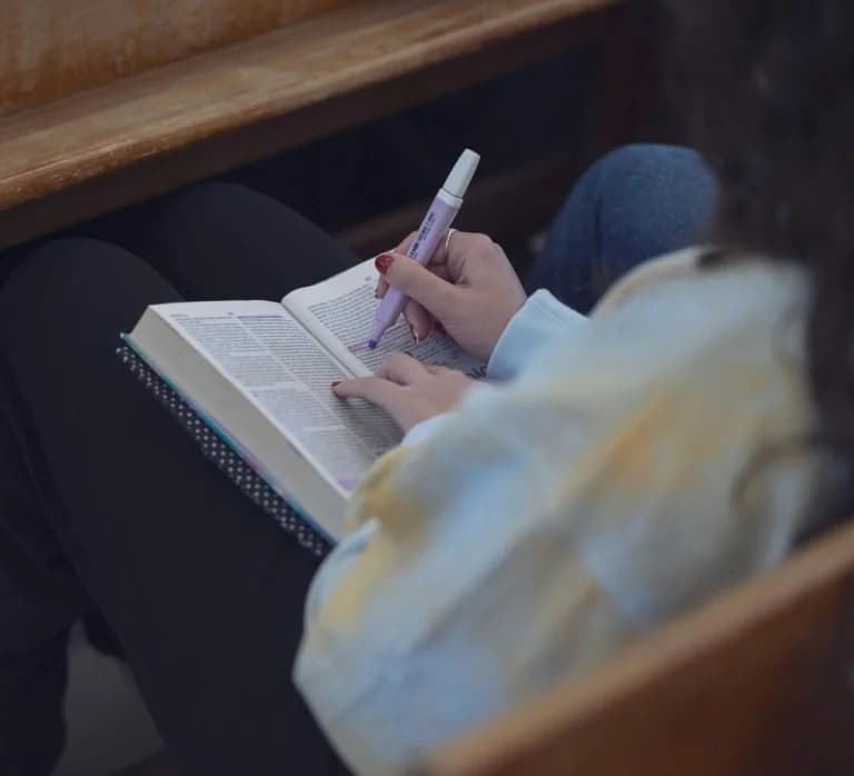 美国：禁止手机如何提高学生成绩
