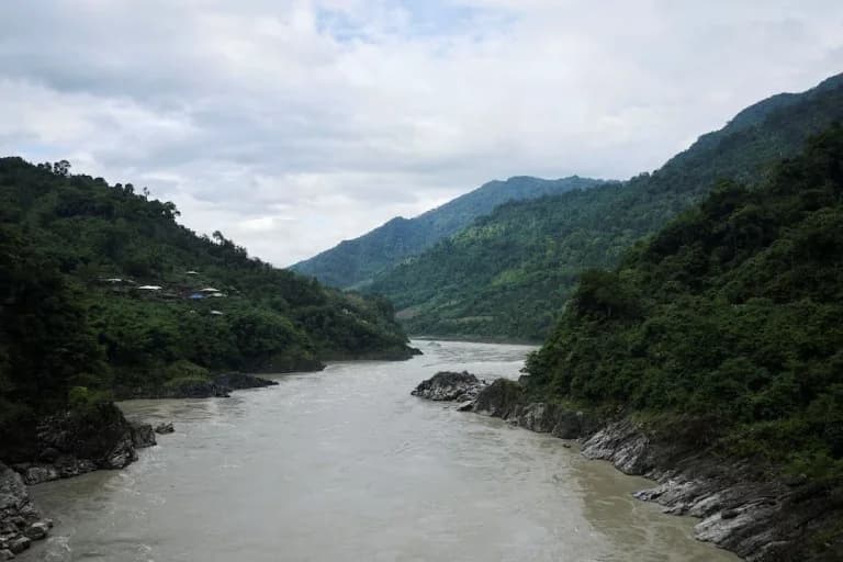 Chinesischer Damm bedroht Wasser-Krieg mit Indien