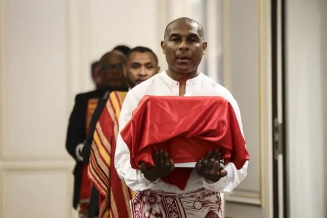 France Returns 19th-Century Madagascar King's Skull