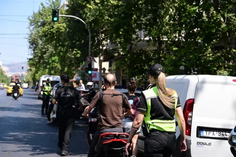 Greece: Over 2,700 Fines Issued for Not Wearing a Helmet in One Week