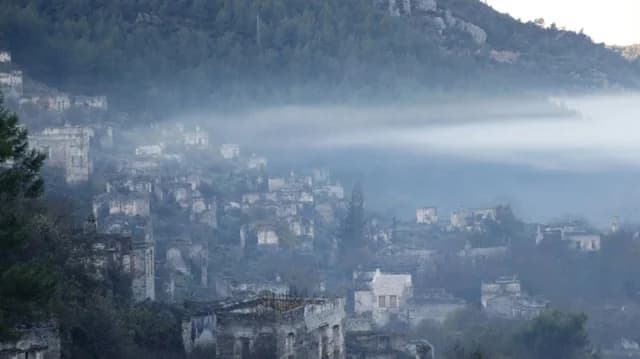 Das Dorf, das jede Nacht verschwindet: Ein Rätsel in Europa