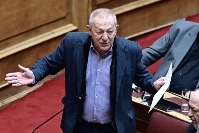 Θανάσης Παφίλης: Εγχείρηση καρδιάς στο Ωνάσειο