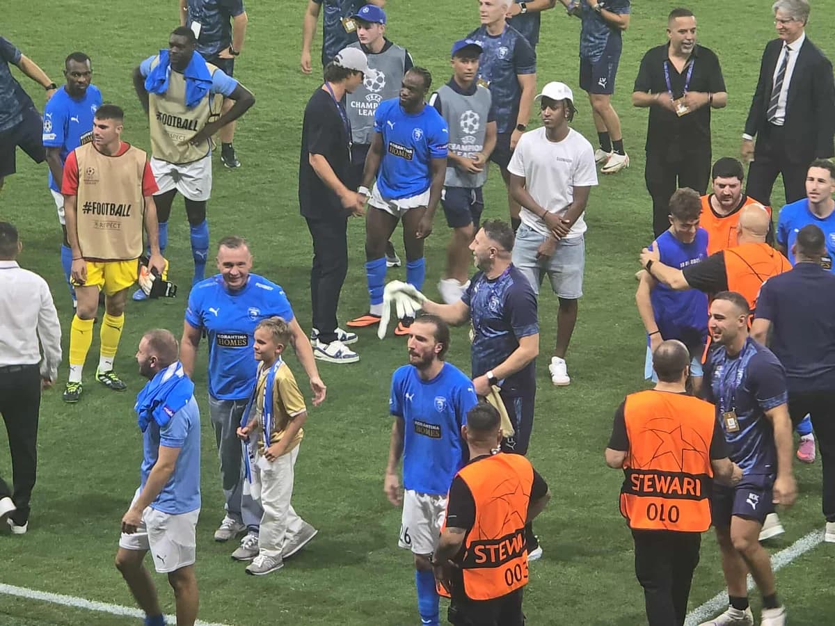 Paphos celebra la clasificación contra Estrella Roja