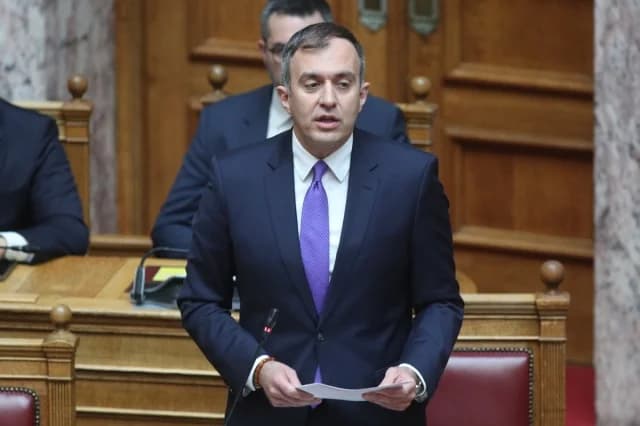 哈τζ瓦西里乌：希腊不允许侵犯主权权利