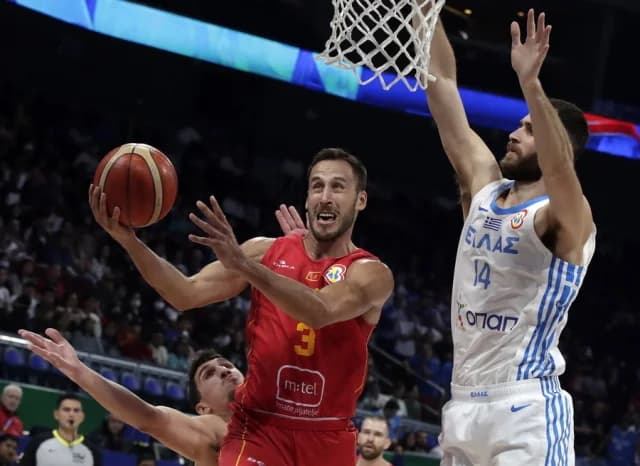 Μιχαΐλοβιτς: Έχασε το Eurobasket λόγω αχινού στις διακοπές