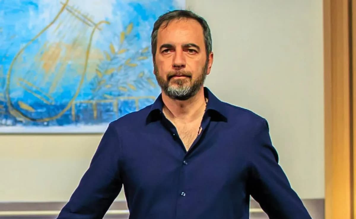 Loris Loizidis: Tatuaje de sus 5 roles más importantes
