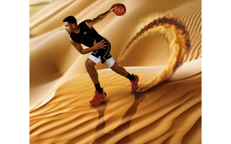 Яннулис Ларенцакис и Under Armour: HeatGear® Baselayer возвращается